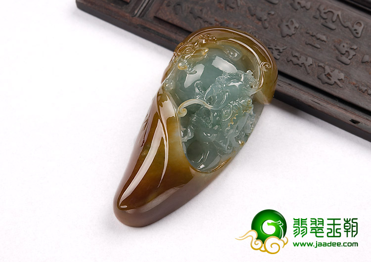冰种褐翡晴水缅甸翡翠A货龙凤呈祥挂件