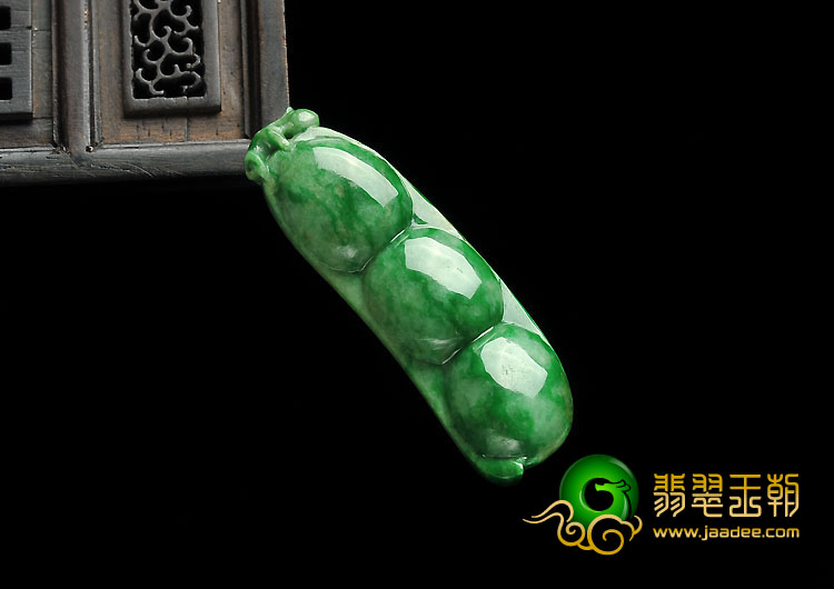 细糯种黄加绿缅甸翡翠A货四季豆挂件