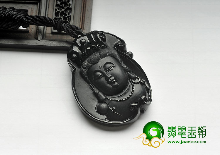细糯种墨翠缅甸翡翠A货观音头挂件