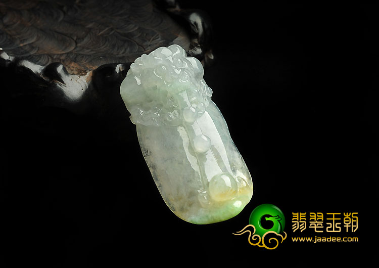 冰种黄加绿缅甸翡翠A货龙头挂件
