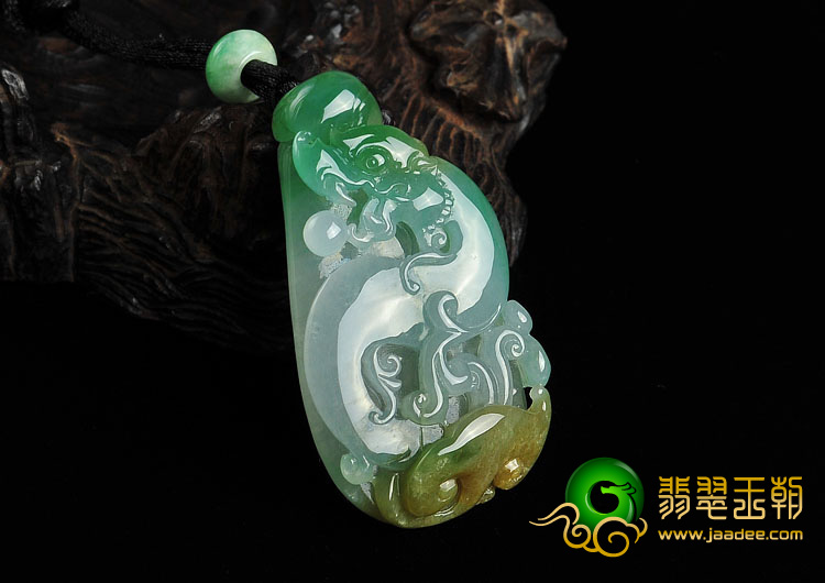 冰种黄加绿缅甸翡翠A货龙行如意挂件