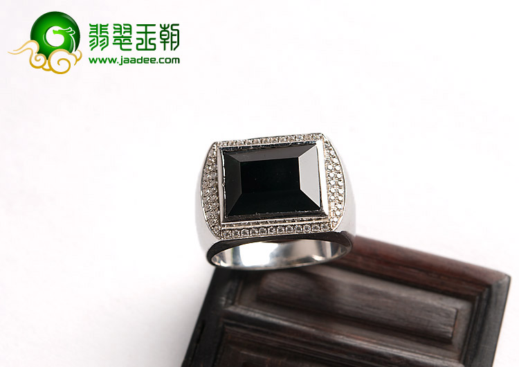 冰种墨翠缅甸翡翠A货银镀金戒指（水钻）