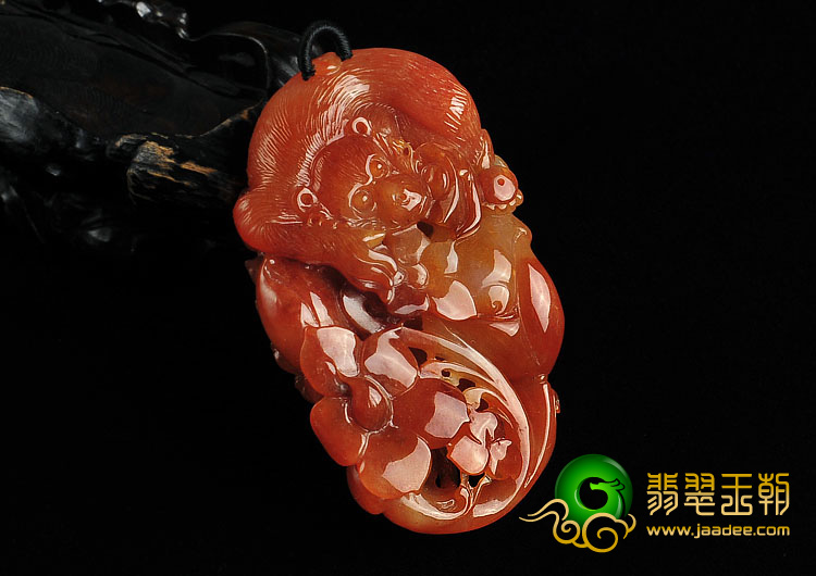 糯冰种红黄翡缅甸翡翠A货灵猴送宝挂件