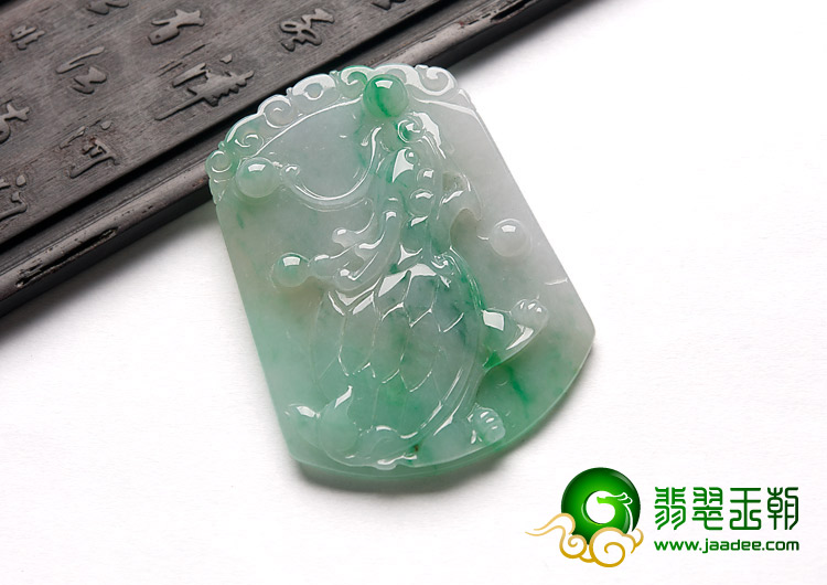 糯冰种飘翠缅甸翡翠A货龙头龟挂件