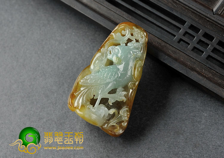 糯冰种褐黄翡缅甸翡翠A货喜上眉梢挂件