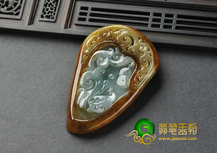 糯冰种褐黄翡略飘花缅甸翡翠A货龙凤呈祥挂件