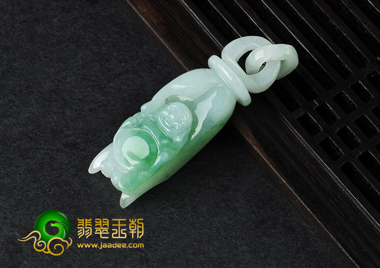 糯冰种翠色缅甸翡翠A货佛手挂件