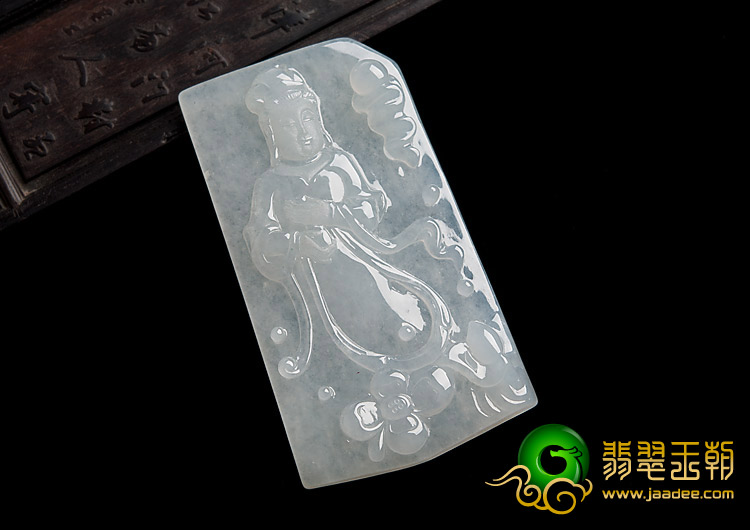冰种淡晴水缅甸翡翠A货观音挂件