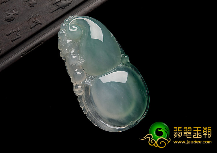 冰种略飘花缅甸翡翠A货福禄寿挂件
