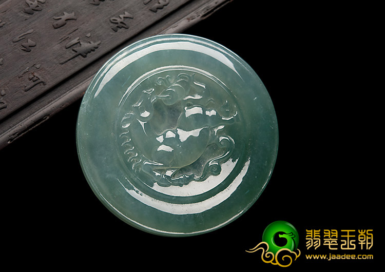 冰种晴水缅甸翡翠A货马牌挂件