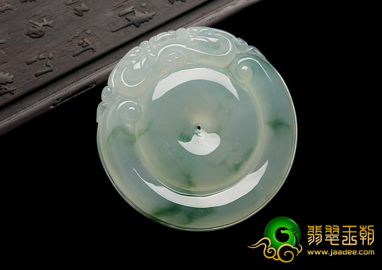 冰种飘花缅甸翡翠A货双龙如意挂件