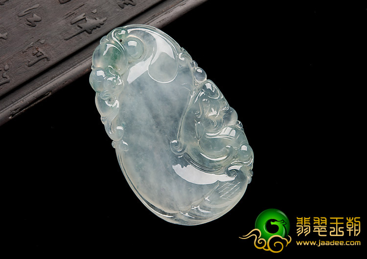 冰玻种略飘花缅甸翡翠A货如意挂件