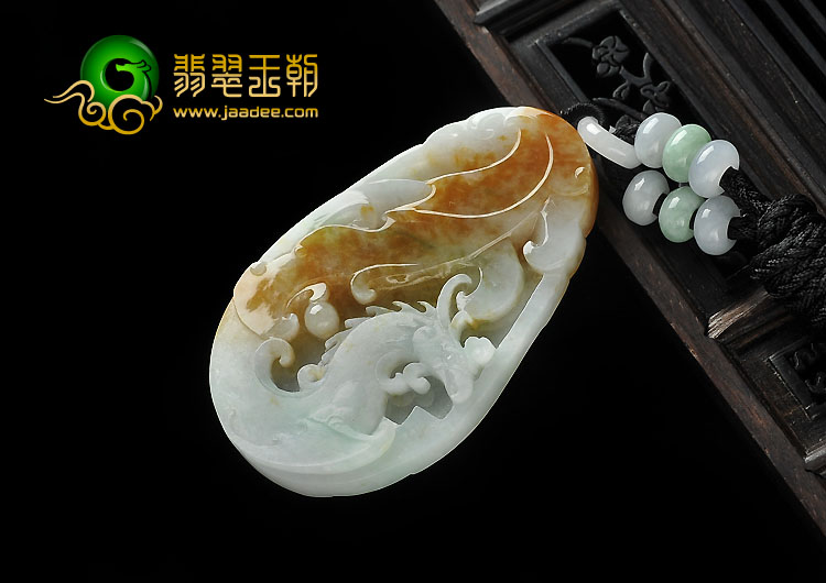 糯冰种黄翡略飘翠缅甸翡翠A货有凤来仪挂件