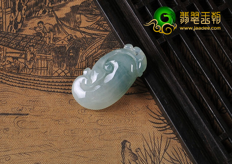 冰种飘花缅甸翡翠A货如意挂件