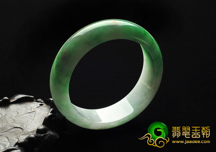 糯冰种飘翠缅甸翡翠A货手镯（58.4mm）