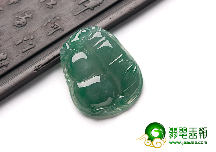 冰种翠色缅甸翡翠A货节节高挂件