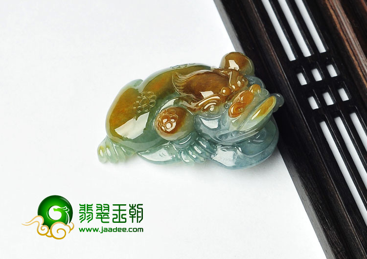 冰种晴水褐红黄翡缅甸翡翠A货金蟾挂件