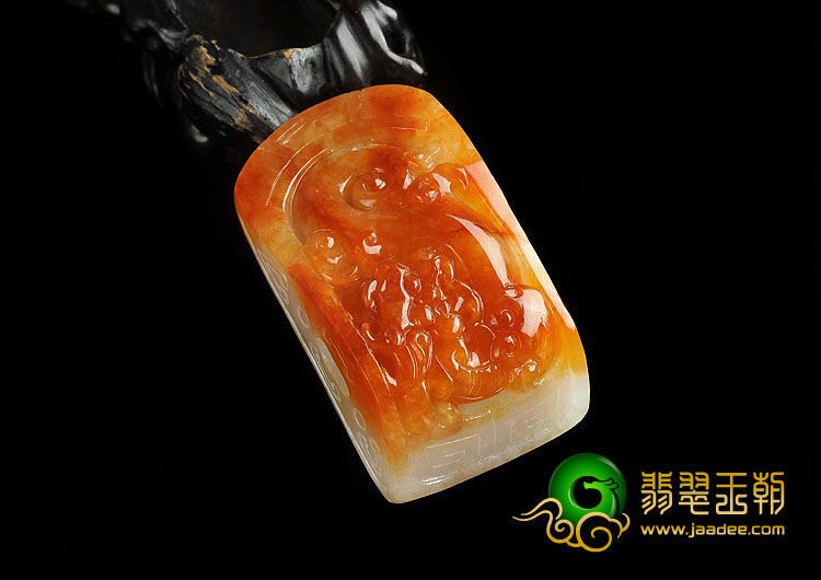 糯冰种红黄翡缅甸翡翠A货仿古龙挂件