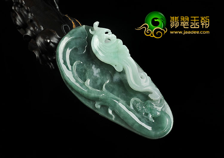 糯冰种晴水缅甸翡翠A货龙凤呈祥挂件