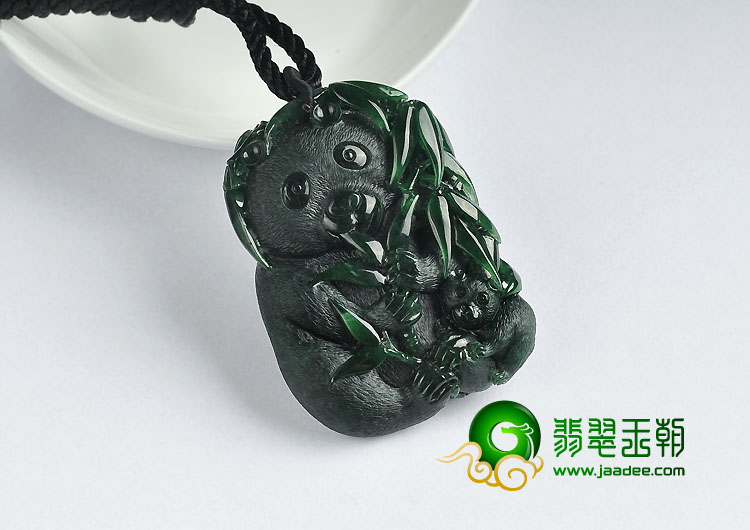 冰种墨绿缅甸翡翠A货熊猫母子图挂件