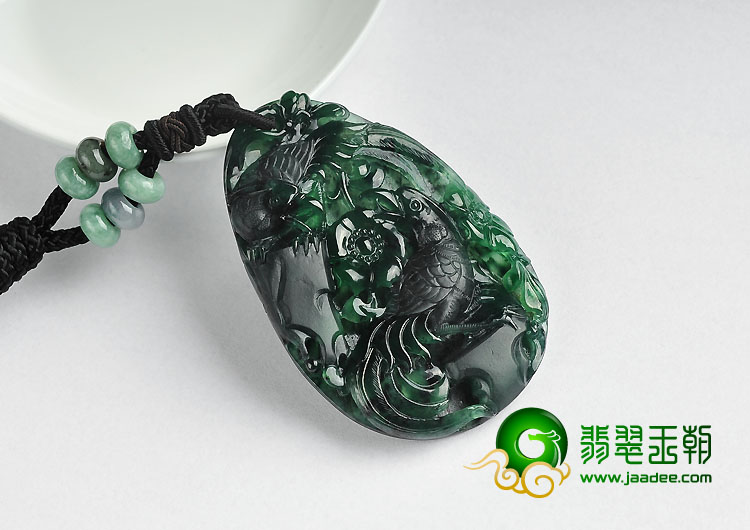 冰种墨绿缅甸翡翠A货花开富贵挂件