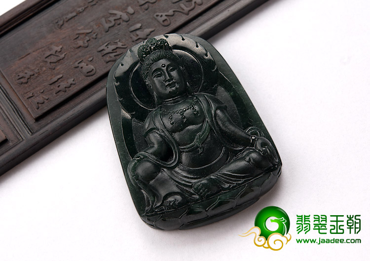 冰玻种墨翠缅甸翡翠A货观音挂件