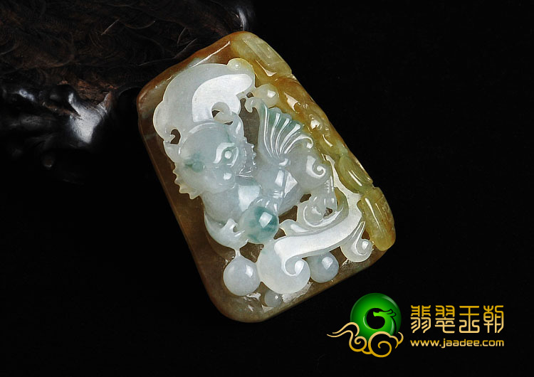 糯冰种三彩缅甸翡翠A货龙行如意挂件