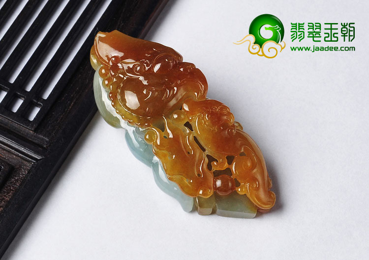 糯冰种红黄翡缅甸翡翠A货如意鸟挂件