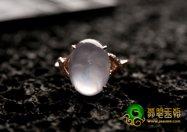 冰玻种缅甸翡翠A货镶金戒指（真钻）