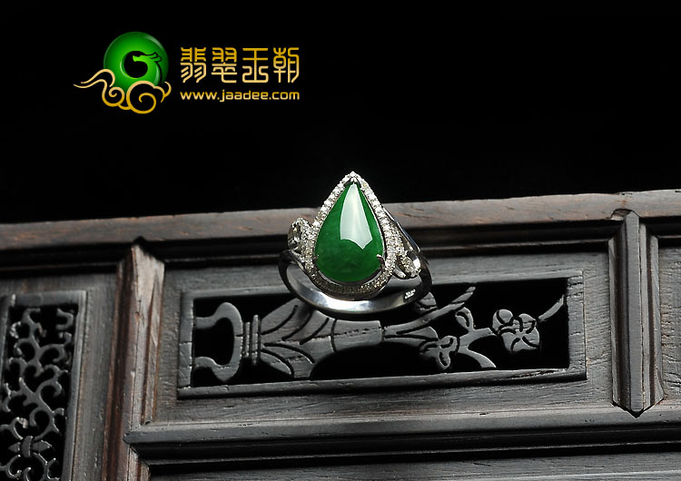 冰种阳绿缅甸翡翠A货镶白金水滴戒指（真钻）