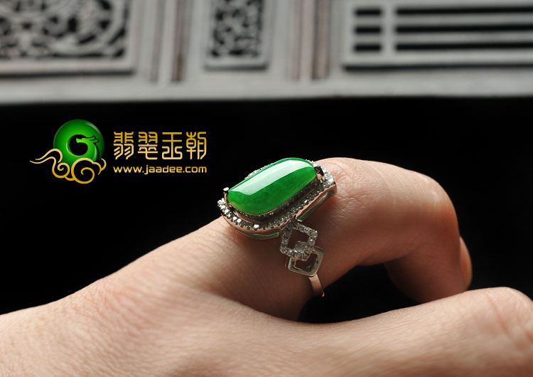https://jdimg.jaadee.net//images/201301/goods_img/24986_P_1358450988473.jpg