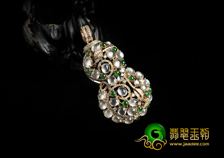 玻璃种绿色（无色）镶玫瑰金葫芦胸坠（真钻）