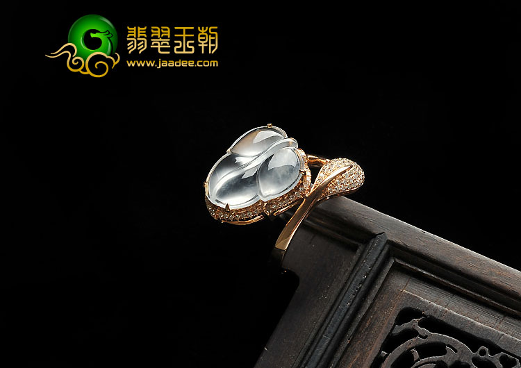 玻璃种缅甸翡翠A货镶玫瑰金金枝玉叶戒指（真钻）