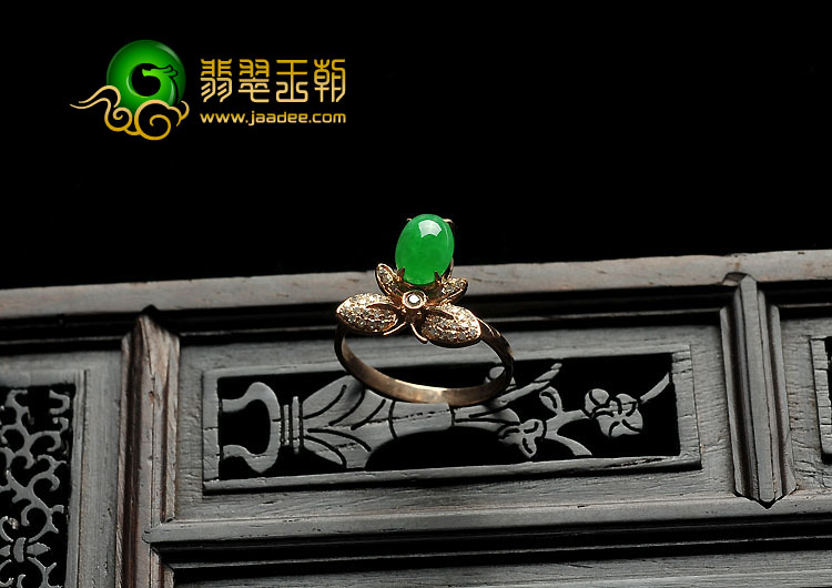 冰种阳绿缅甸翡翠A货镶玫瑰金蝴蝶戒指（真钻）