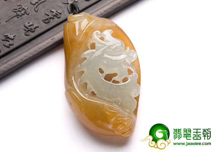 冰种褐黄翡缅甸翡翠A货龙头挂件