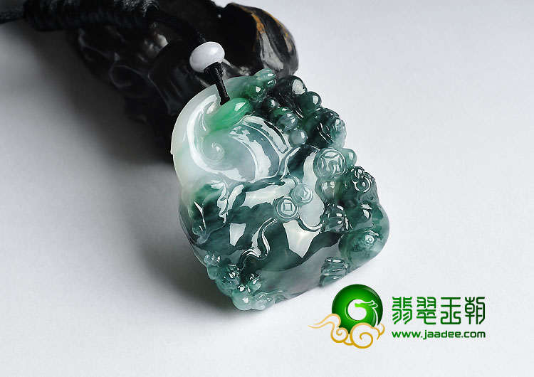冰种飘花缅甸翡翠A货招财进宝挂件