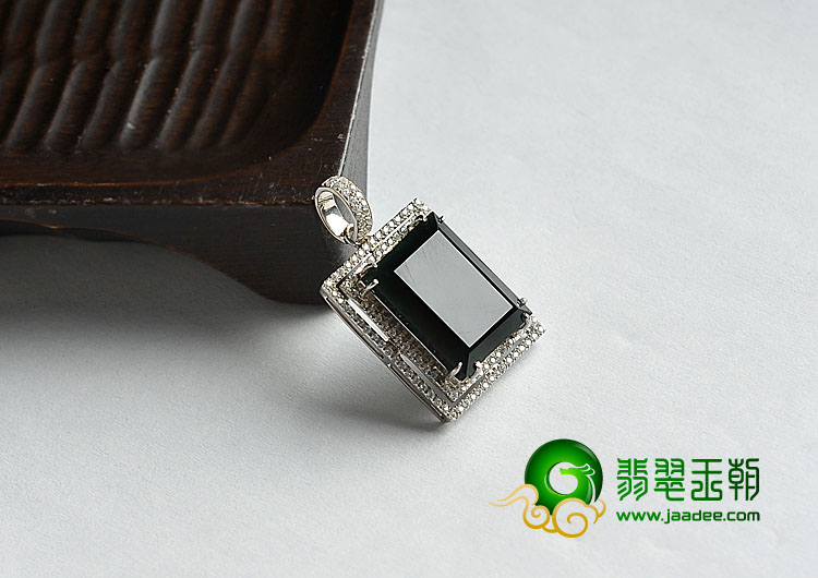 冰种墨翠缅甸翡翠A货银镀金胸坠