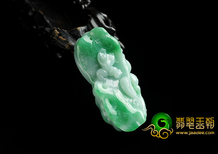 糯冰种翠色缅甸翡翠A货金玉满堂挂件