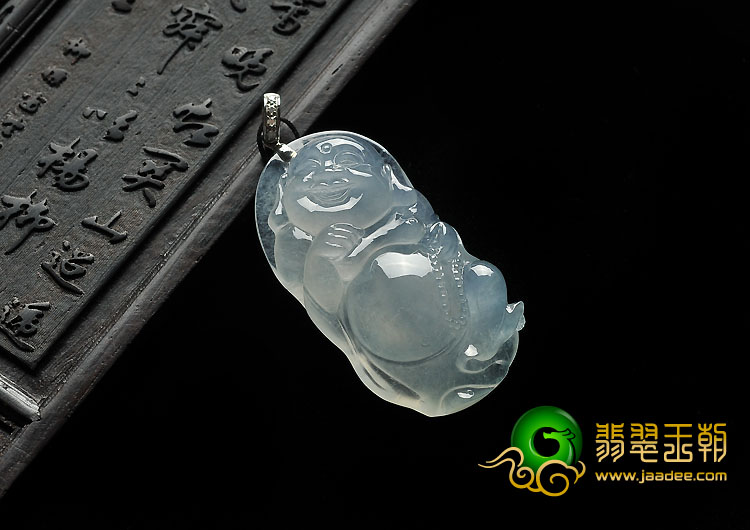 冰种淡晴水缅甸翡翠A货玉佛挂件