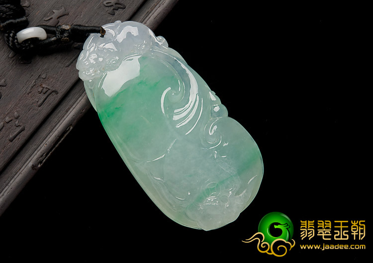 冰种飘翠缅甸翡翠A货如意挂件