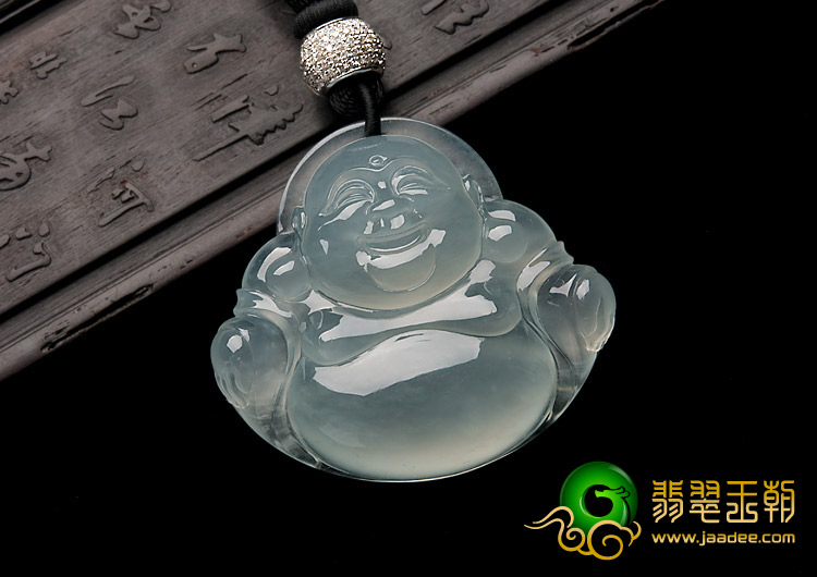冰玻种淡晴水缅甸翡翠A货玉佛挂件