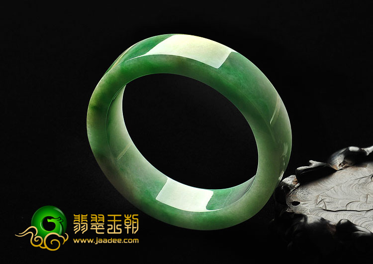 糯冰种飘翠略带黄翡缅甸翡翠A货方条手镯（55.2mm）