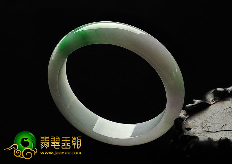 糯冰种春带彩缅甸翡翠A货手镯（58.7mm）