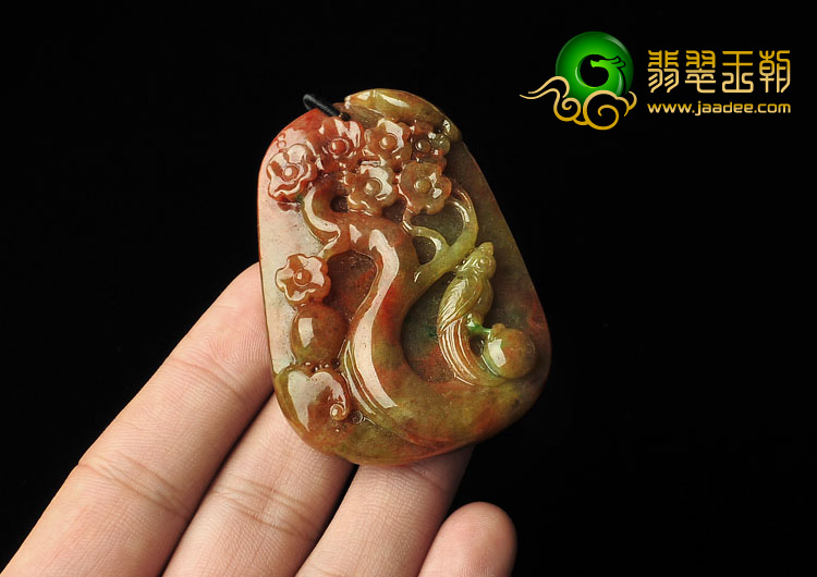糯冰种红加绿缅甸翡翠A货喜上眉梢挂件