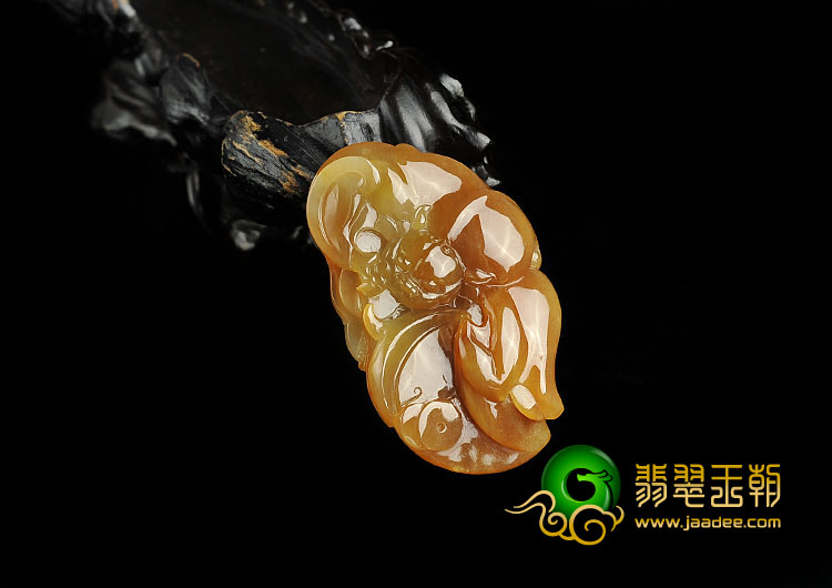 糯冰种黄翡缅甸翡翠A货福在眼前挂件
