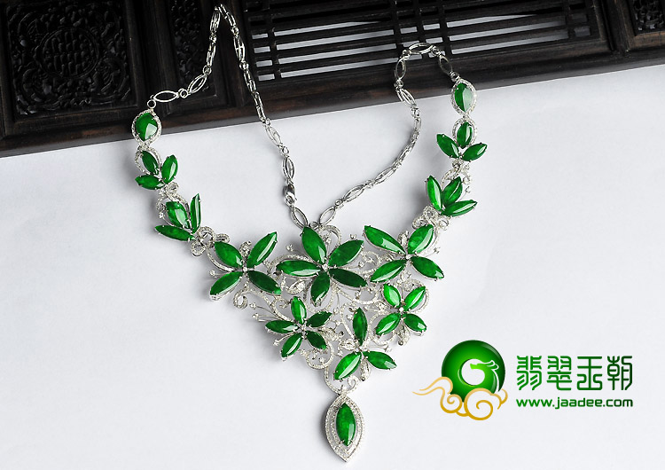 https://jdimg.jaadee.net//images/201302/goods_img/25575_P_1359931517909.jpg