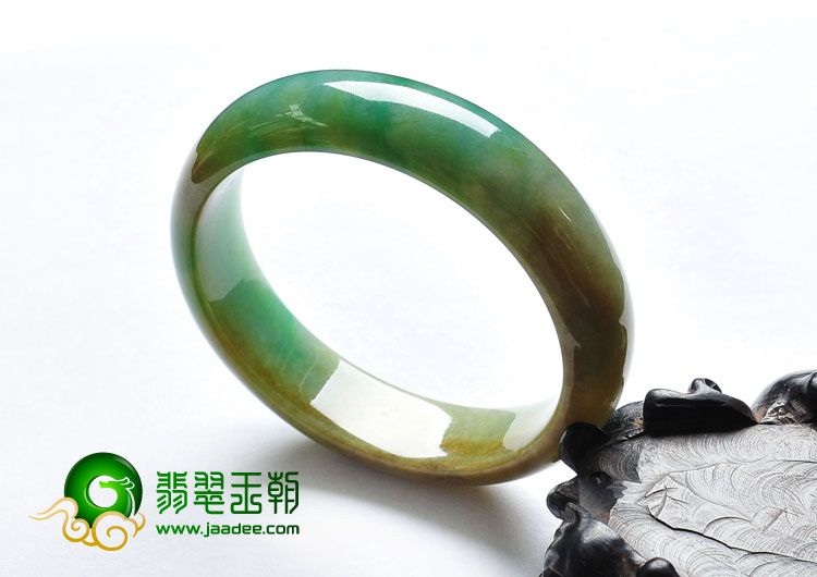 糯冰种黄加绿缅甸翡翠A货贵妃镯（54.2-50.3mm）