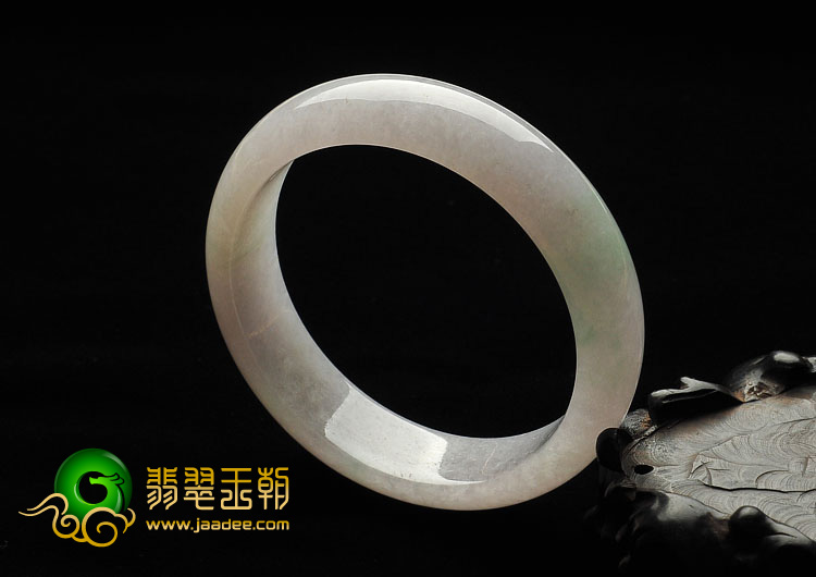 糯冰种略飘翠缅甸翡翠A货手镯（57.1mm）