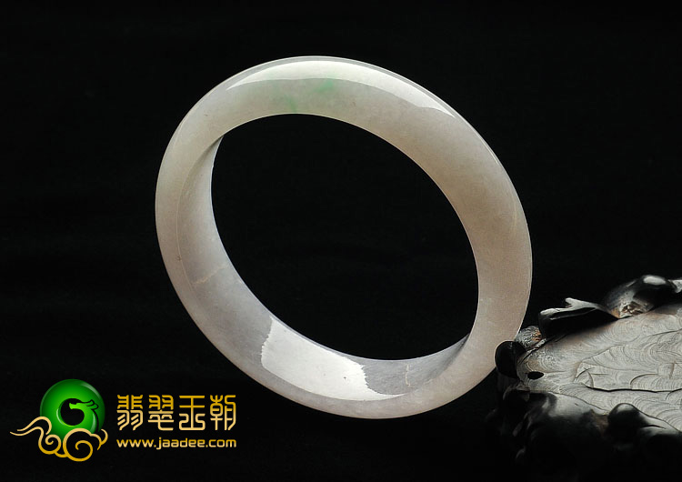糯冰种淡春带彩缅甸翡翠A货手镯（57mm）