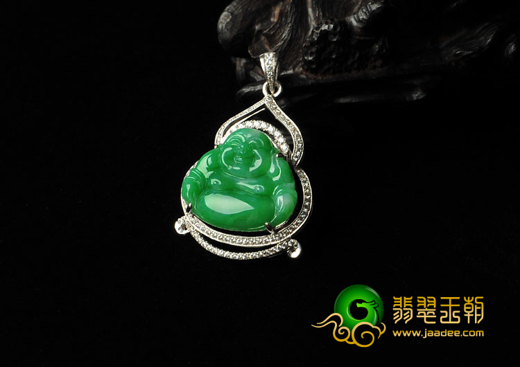 糯冰种阳绿缅甸翡翠A货镶白金玉佛胸坠（真钻）